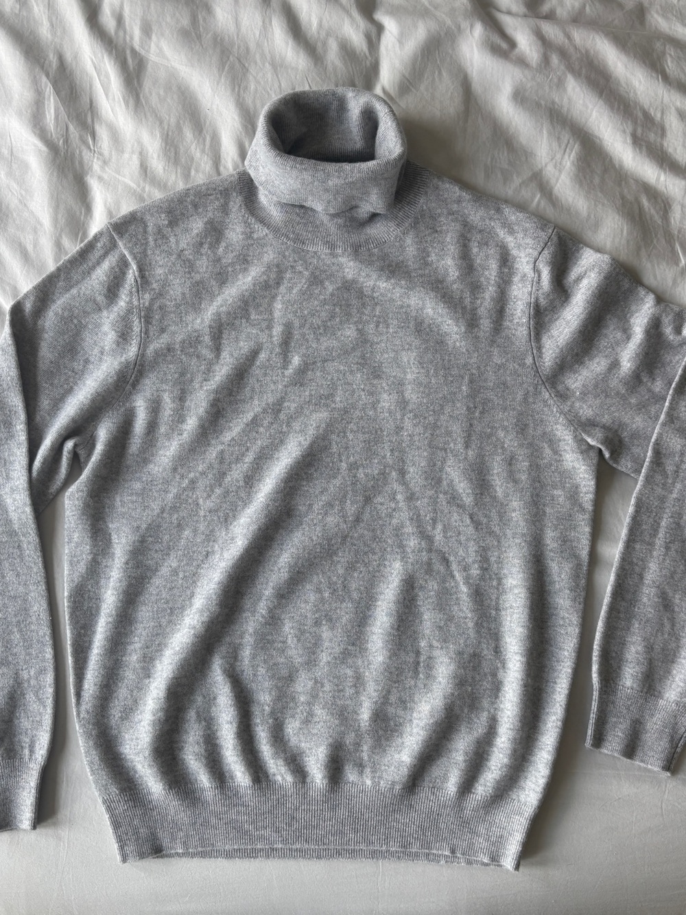 Neiman Marcus Cashmere Sweater Platinum Grey XL NWT